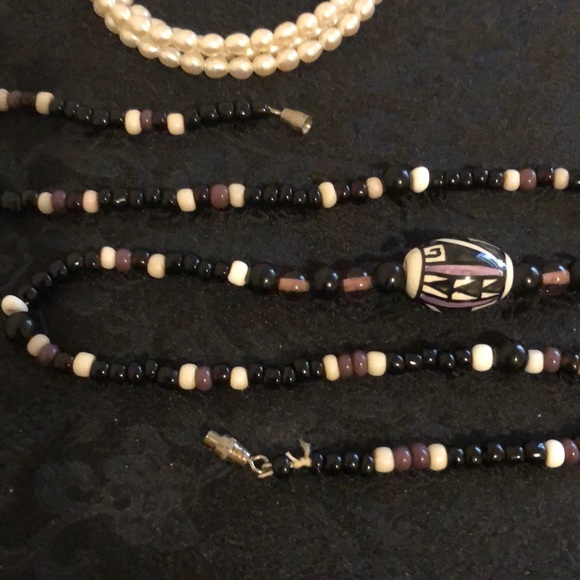 Glass Bead Necklace and Simulated Pearls Necklace/Bracelet - Picture 2 of 4